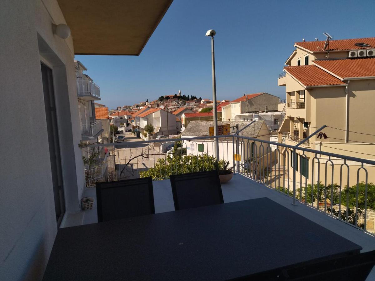Sunce Apartment Primosten Exterior photo